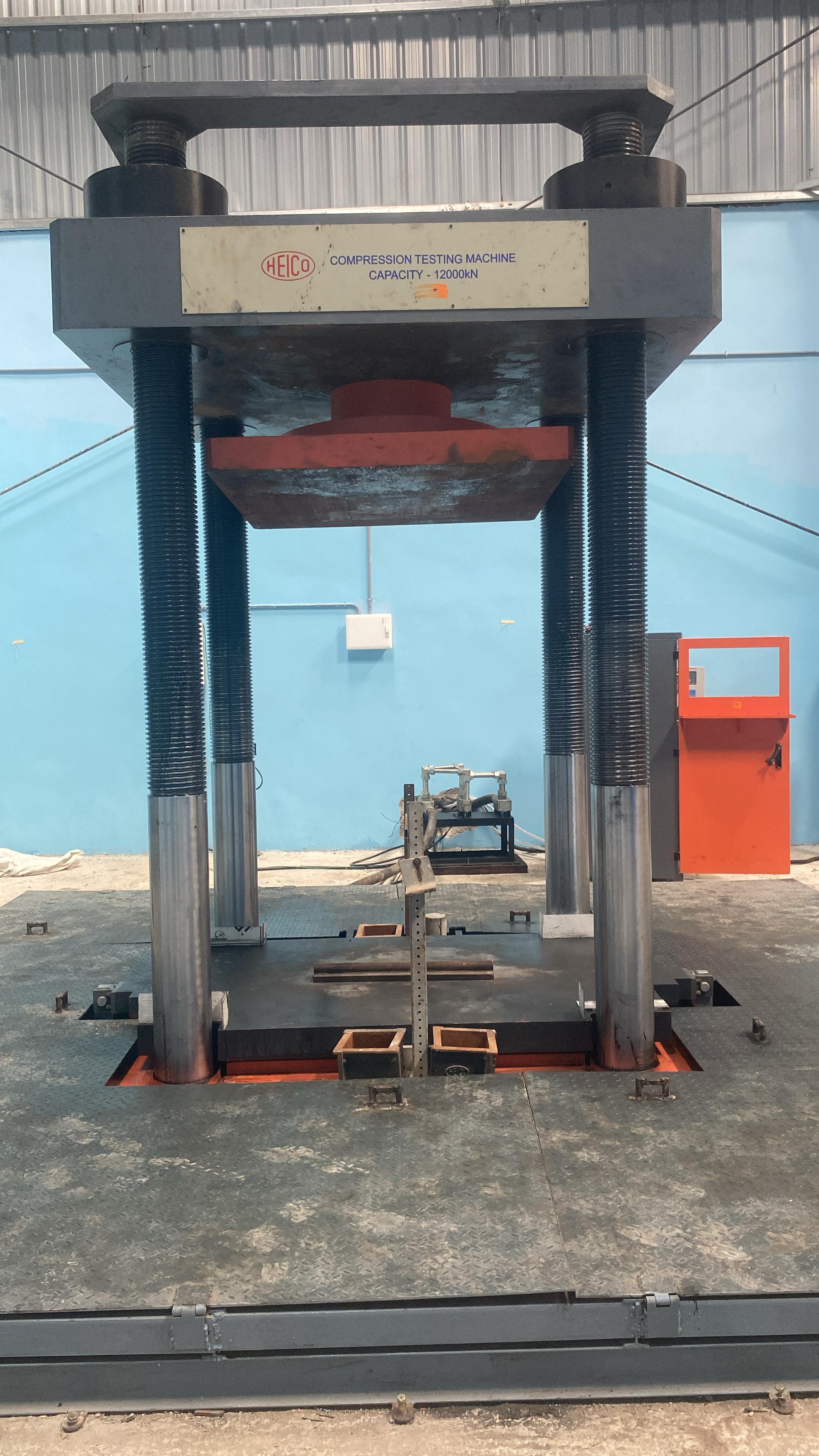 HEICO Large-Scale CTM, 12 000 kN